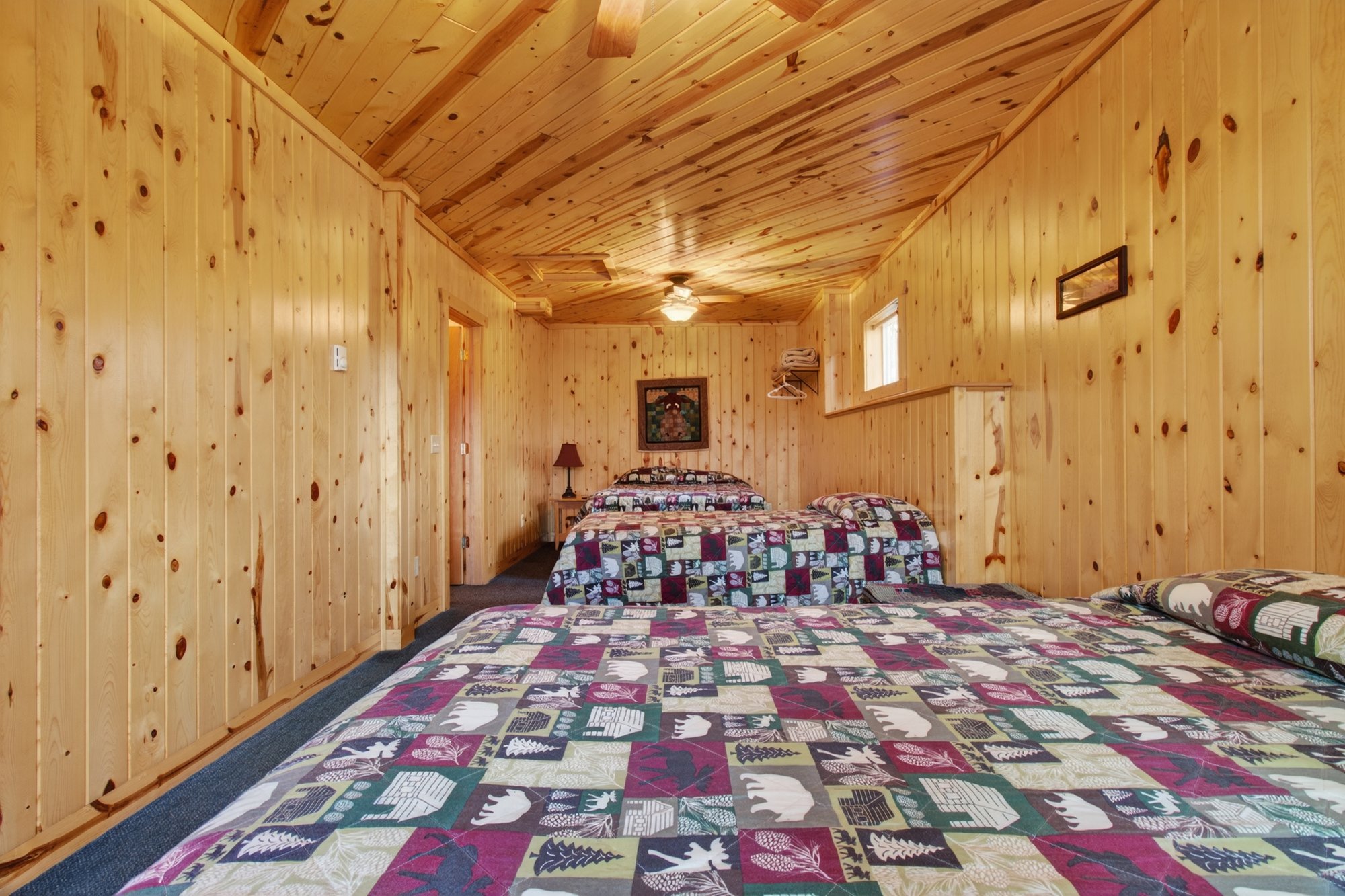 066_Cabin 13 Interior 13 (1) copy