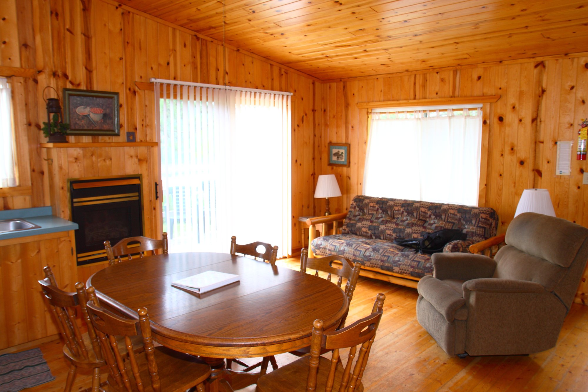 cabin 8 resort