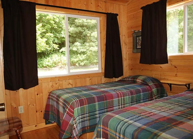 2 beds