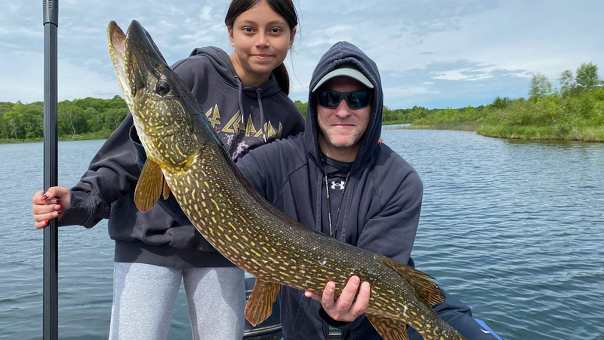 Hunt for a 40”+ Northern Pike: A True Trophy Experience in Minnesota